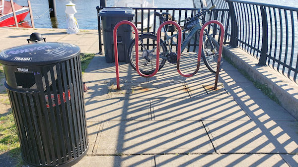 Red Bank bike parking